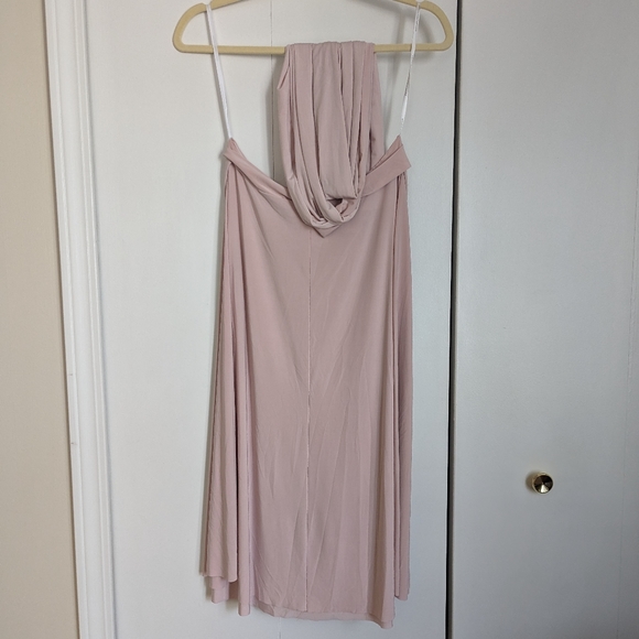 TWIST WRAP CONVERTIBLE COCKTAIL DRESS in Soft Pink, Size S/M - Picture 5 of 5